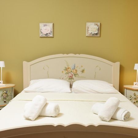 Madlen Apartments Néa Szkióni Kültér fotó